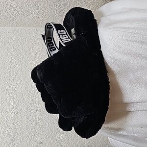 UGG Fluff Yeah Slingback Slippers